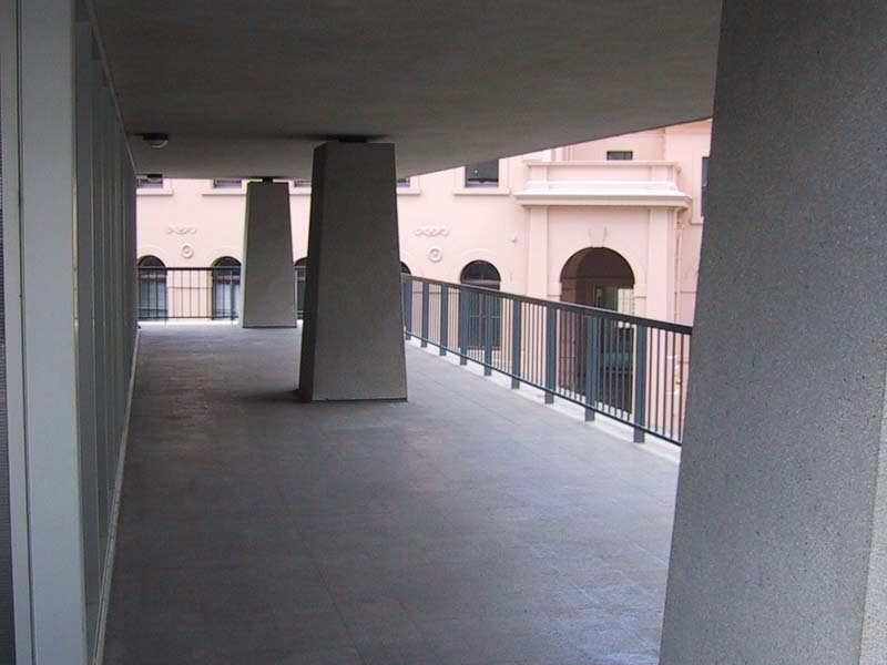 vacant8